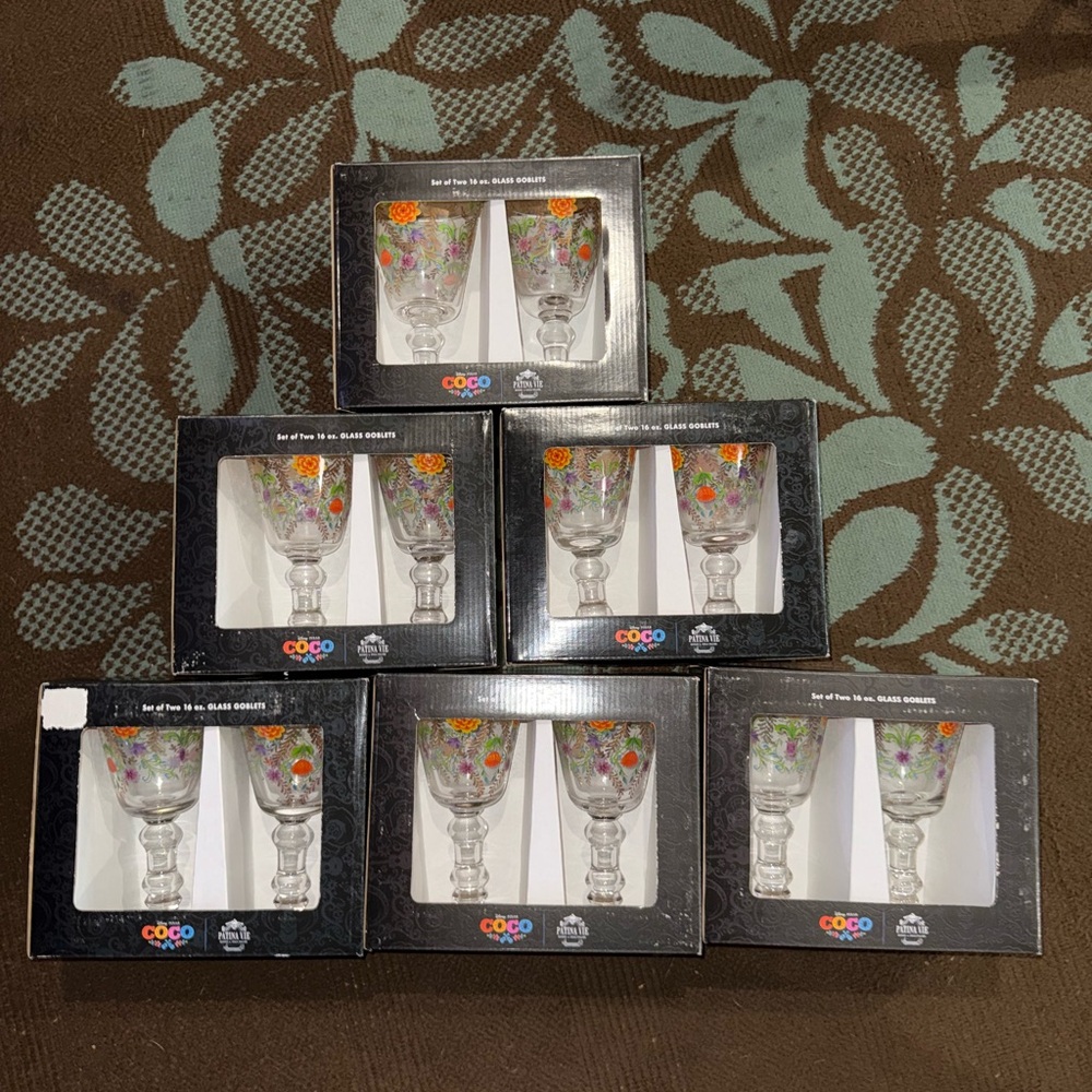 Vibrant Floral Coco Glass Set